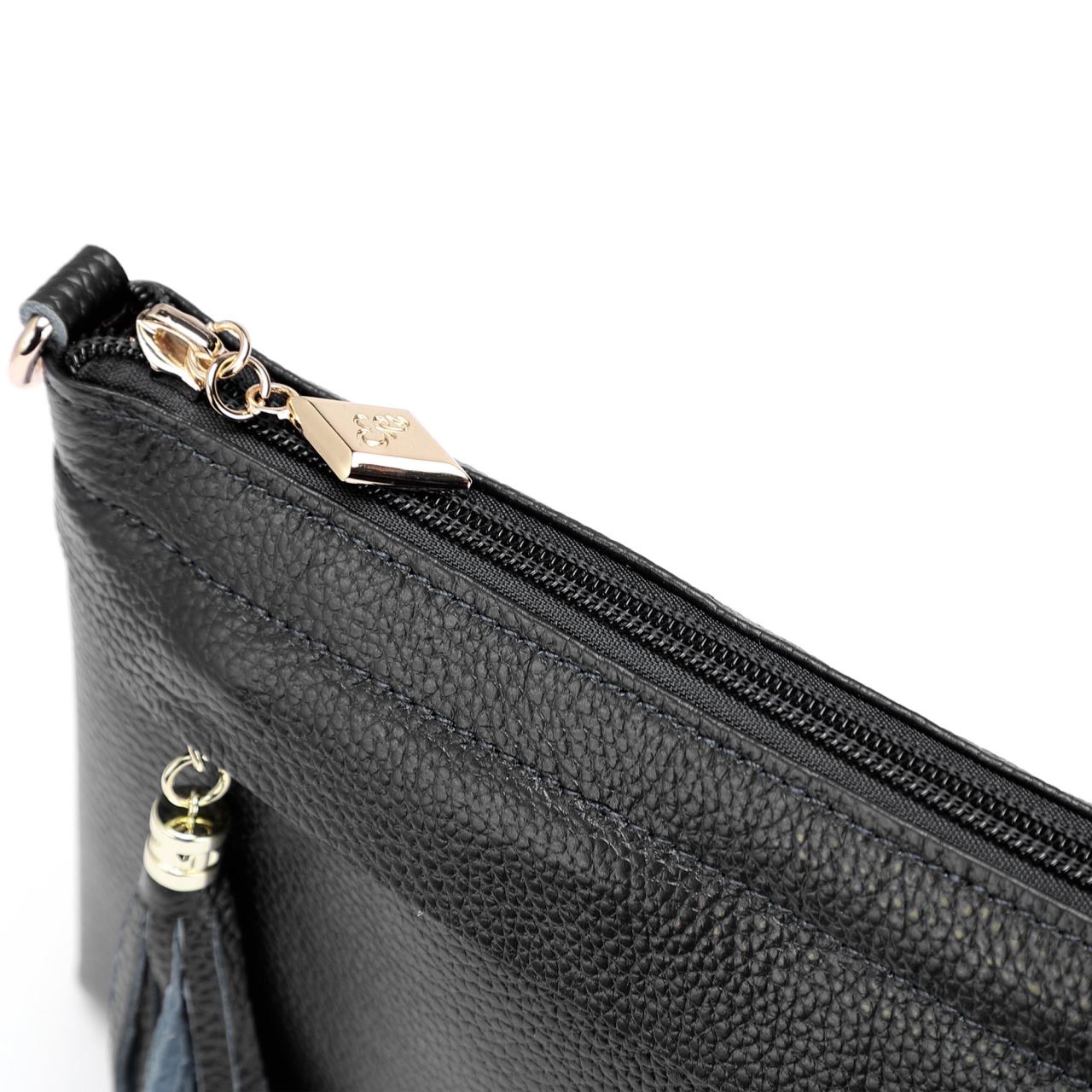ava clutch