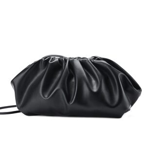 C'iel Famme oversisezed clutch black